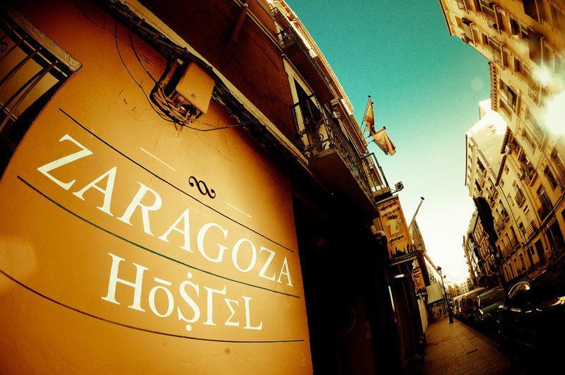 Be Zaragoza Hostel Extérieur photo