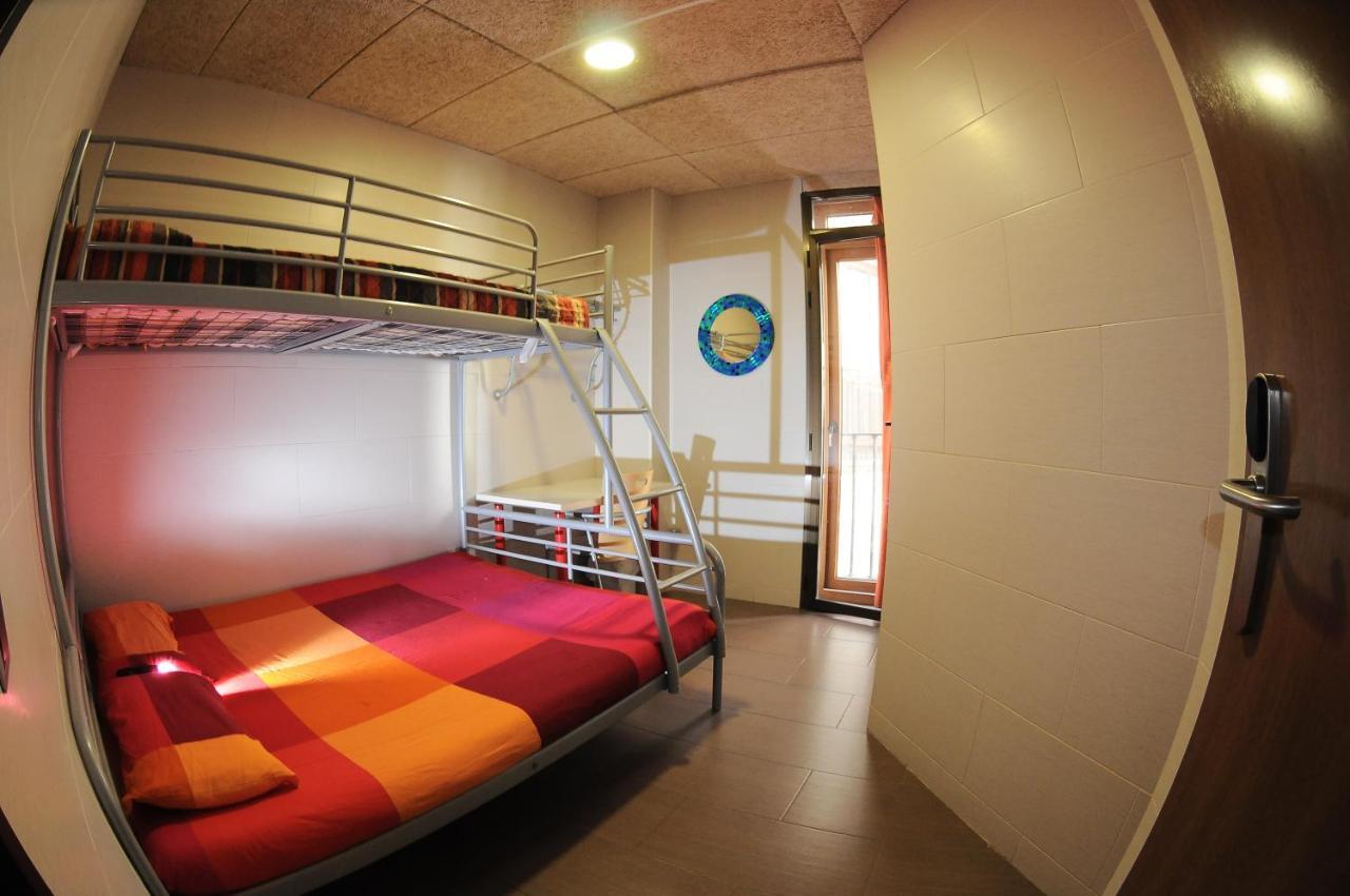 Be Zaragoza Hostel Chambre photo